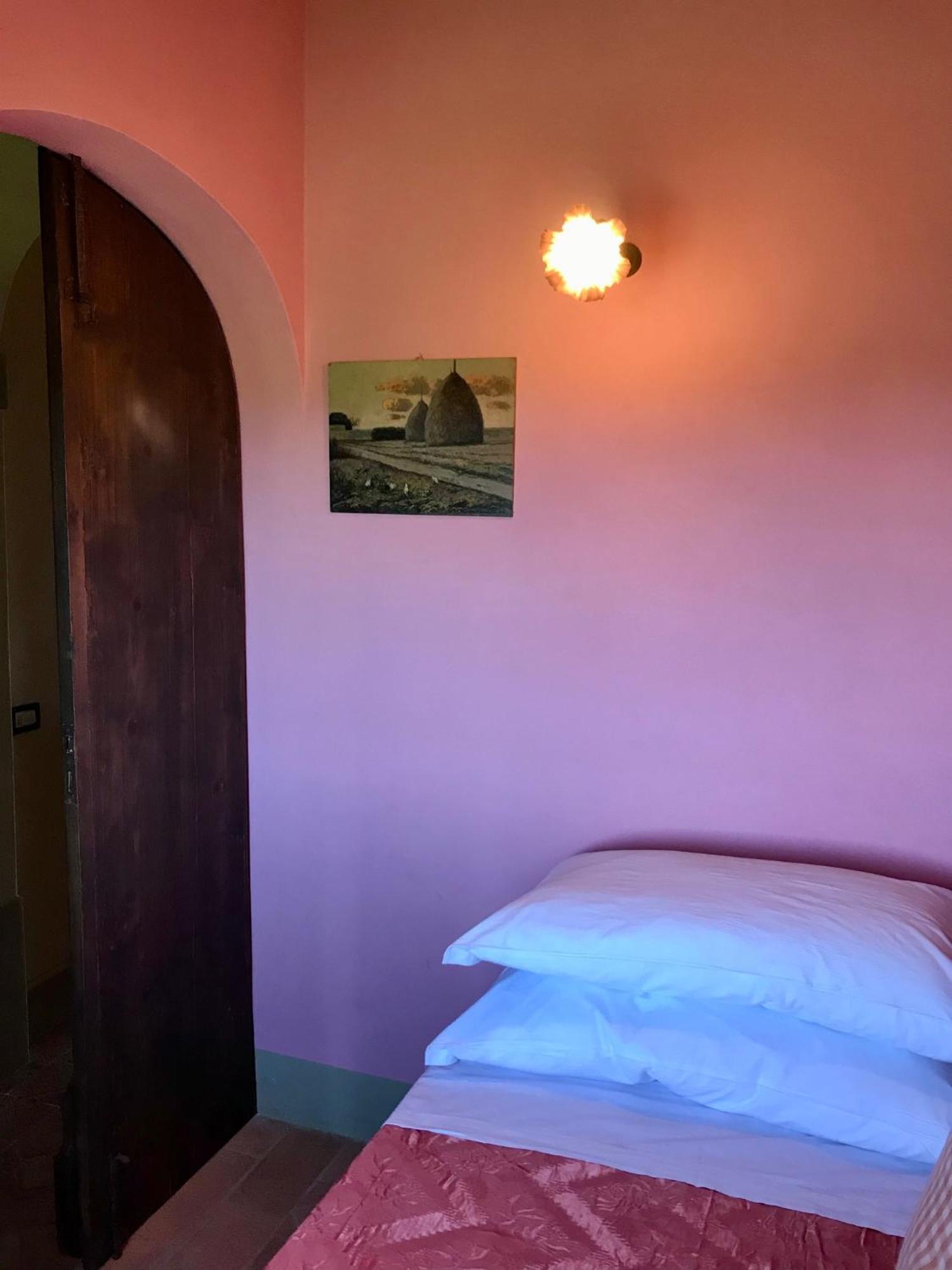 Agriturismo La Palazzina Palaia Pokoj fotografie
