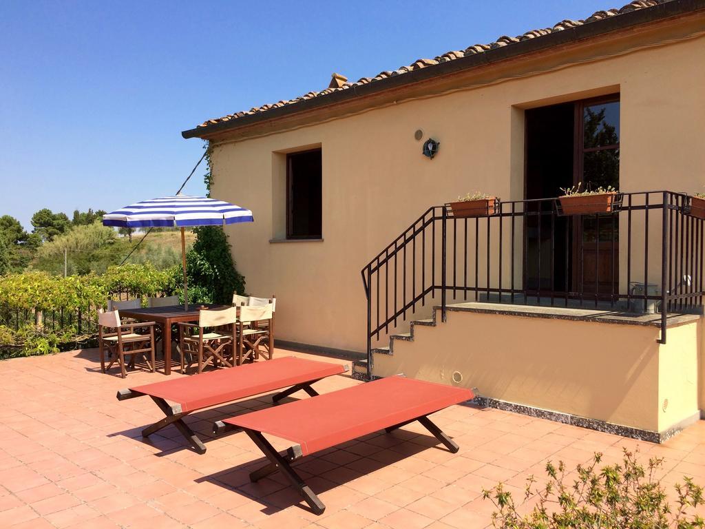 Agriturismo La Palazzina Palaia Exteriér fotografie